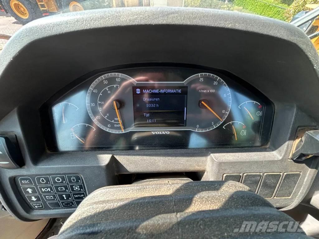 Volvo L90 H Kolesni nakladalci