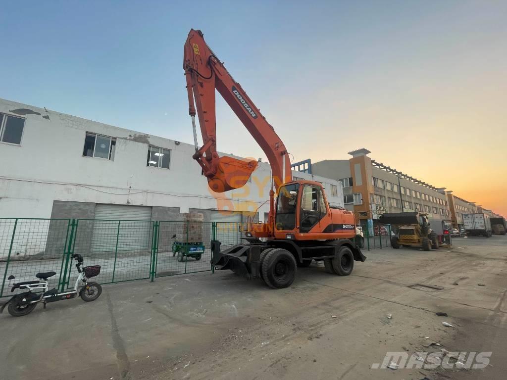 Doosan DH210W-7 Bagri na kolesih