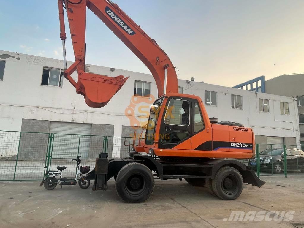 Doosan DH210W-7 Bagri na kolesih