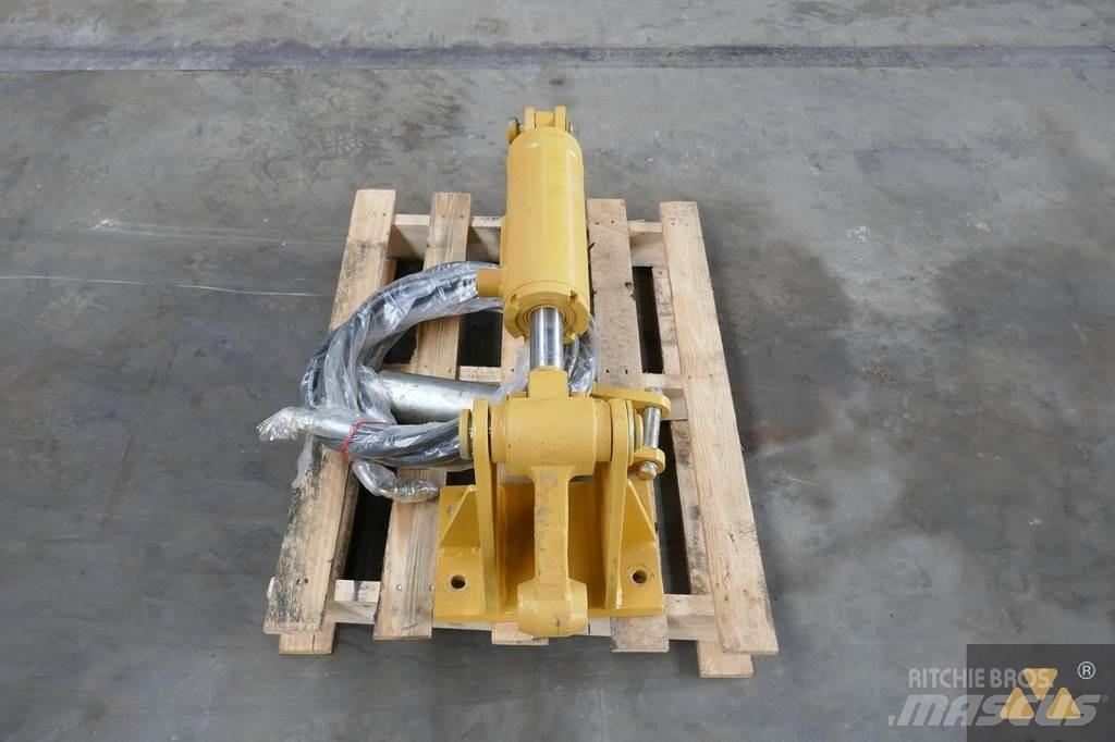 CAT D8T Pin puller Drugi deli