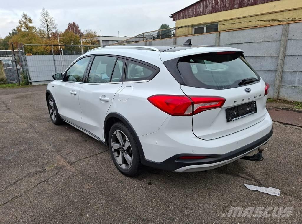 Ford Focus Avtomobili