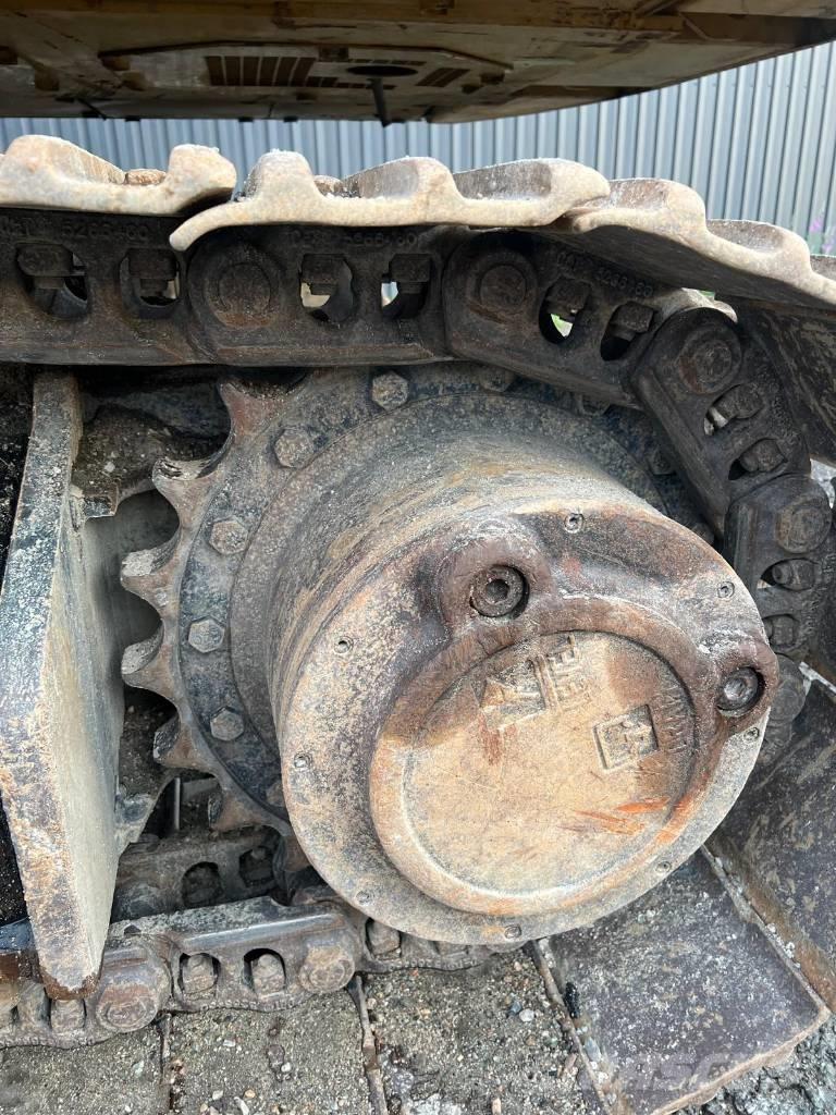 CAT 326 Bagri goseničarji