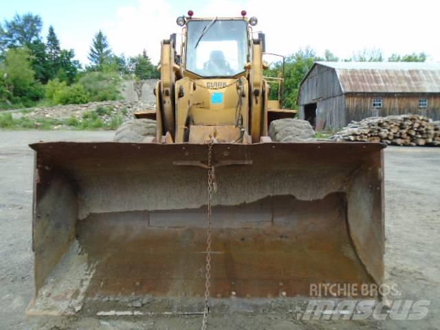 Clark 125 B Kolesni nakladalci