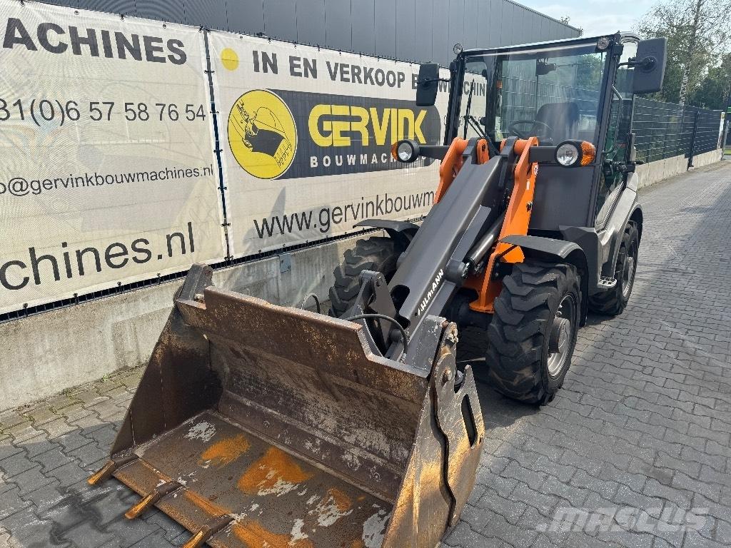 Ahlmann AX 700 Kolesni nakladalci