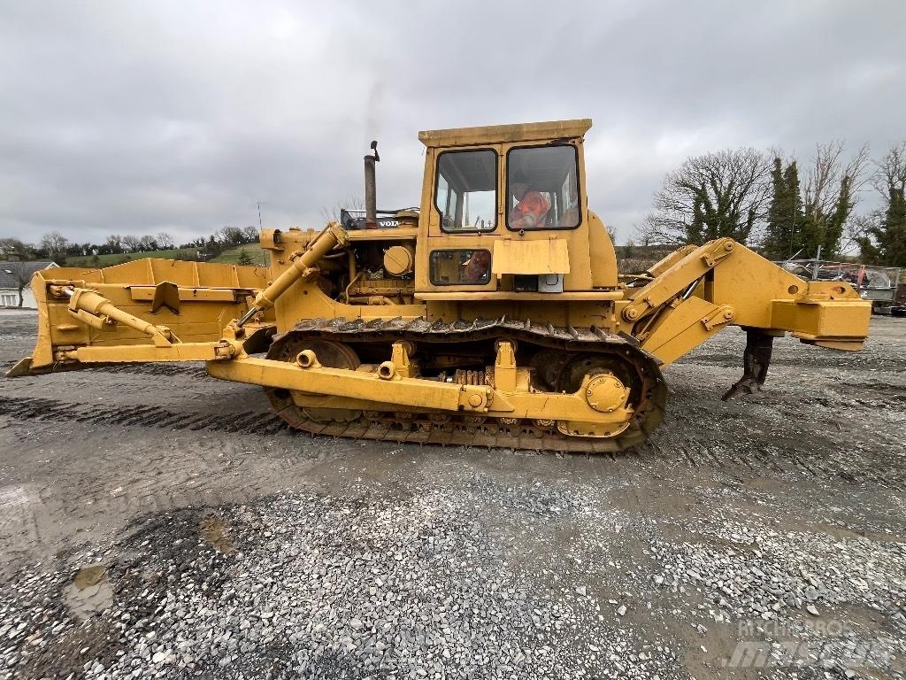 CAT D 7 Buldožerji goseničarji