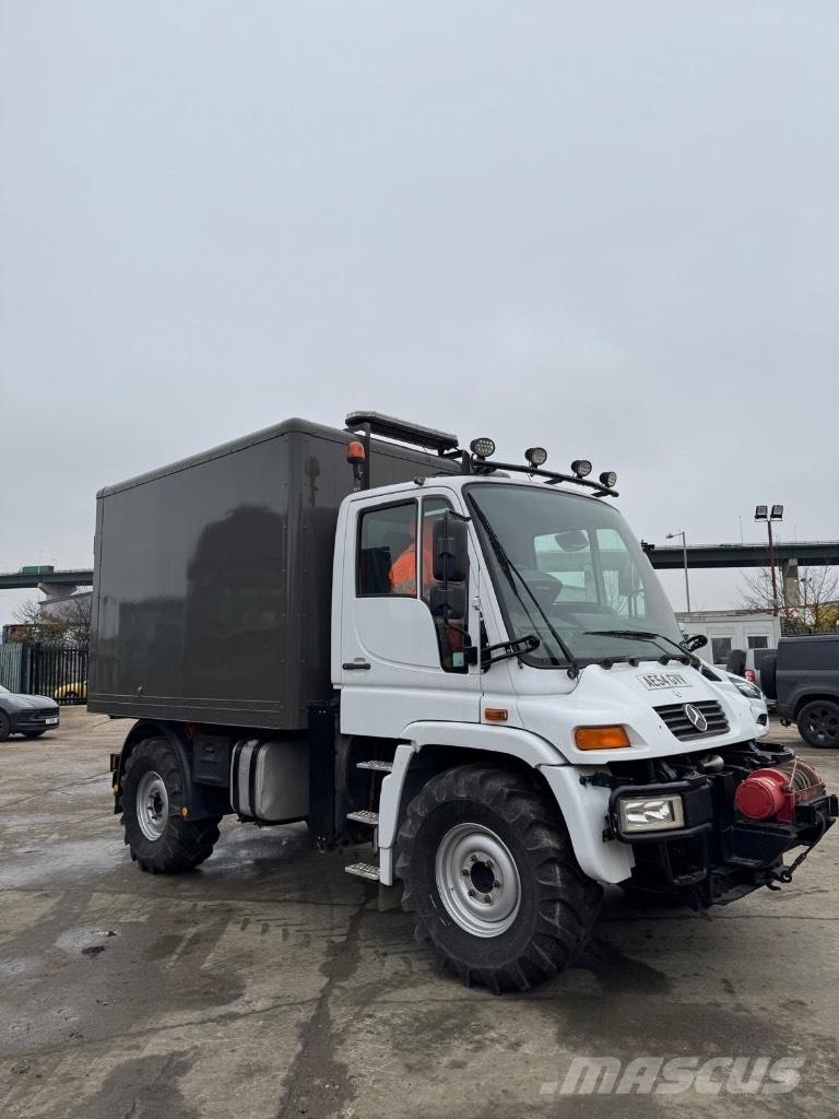 Unimog U300 Pomožni stroji