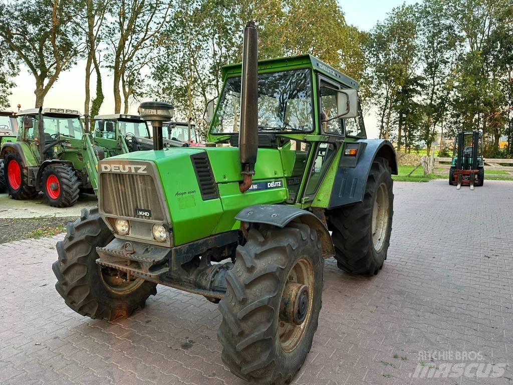 Deutz DX90 Traktorji