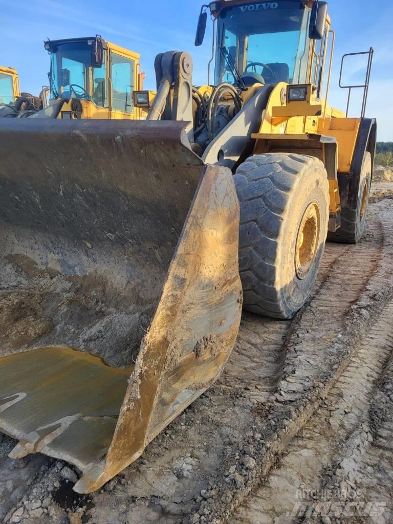 Volvo L 150 E Kolesni nakladalci
