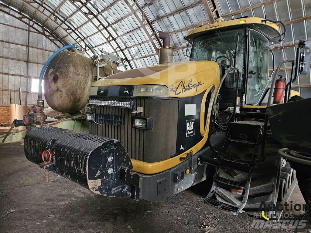 Challenger MT 865 Traktorji
