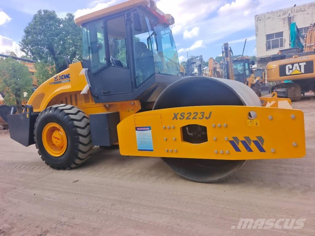 XCMG XS223J Enojni valjarji
