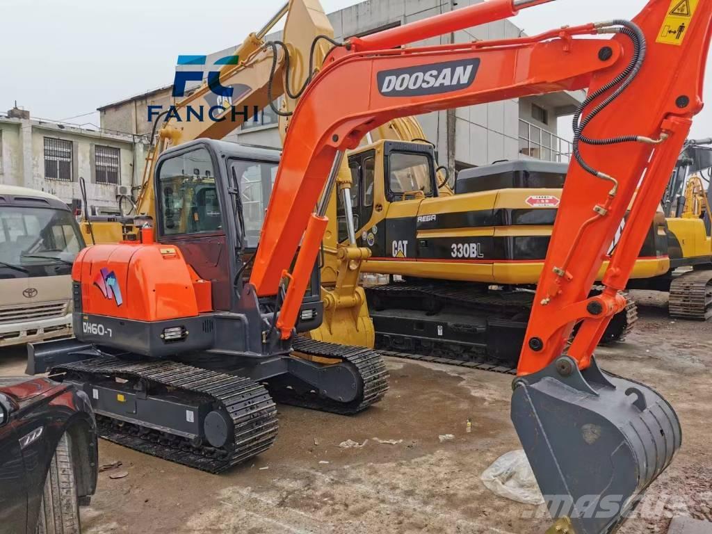 Doosan DH 60 Mini bagri <7t