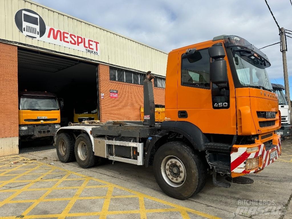 Iveco Trakker 450 Razstavljivi tovornjaki z žičnimi dvigali