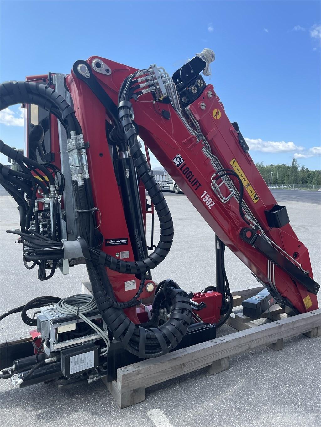 Loglift F150ZTi9.5 Žerjavi za hlode