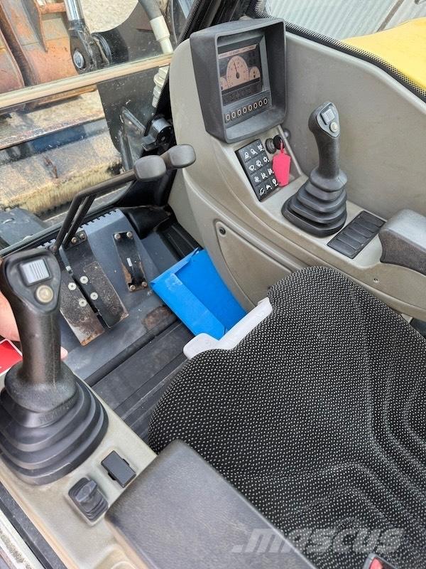 Yanmar TC125 Bagri goseničarji