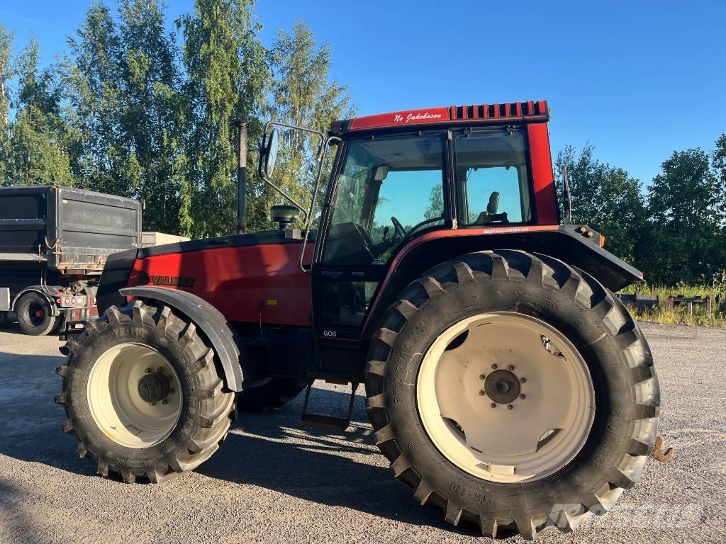 Valtra Valmet 8100 Traktorji