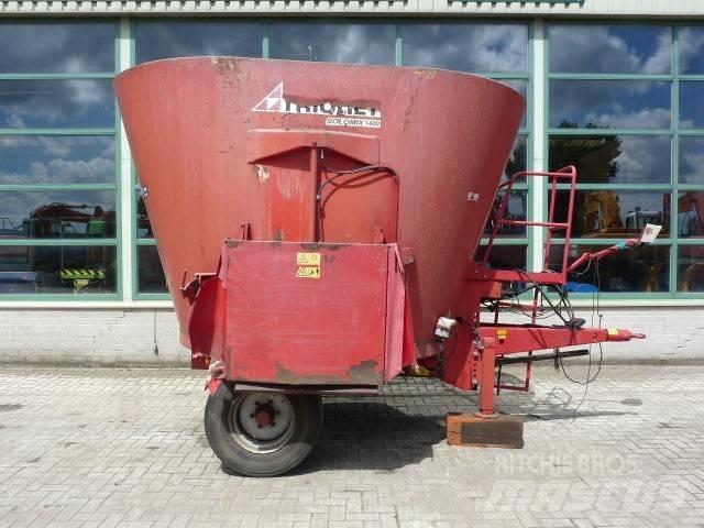 Trioliet SM-14 Hranilnice živine