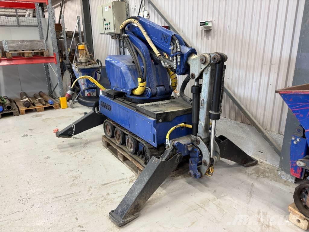  Thordab DMX 520 Rušilni bagri