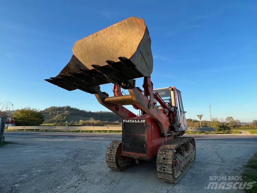 Fiat-Hitachi FL 14E Nakladalci goseničarji
