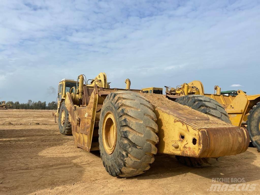 CAT 631 D Strgalci