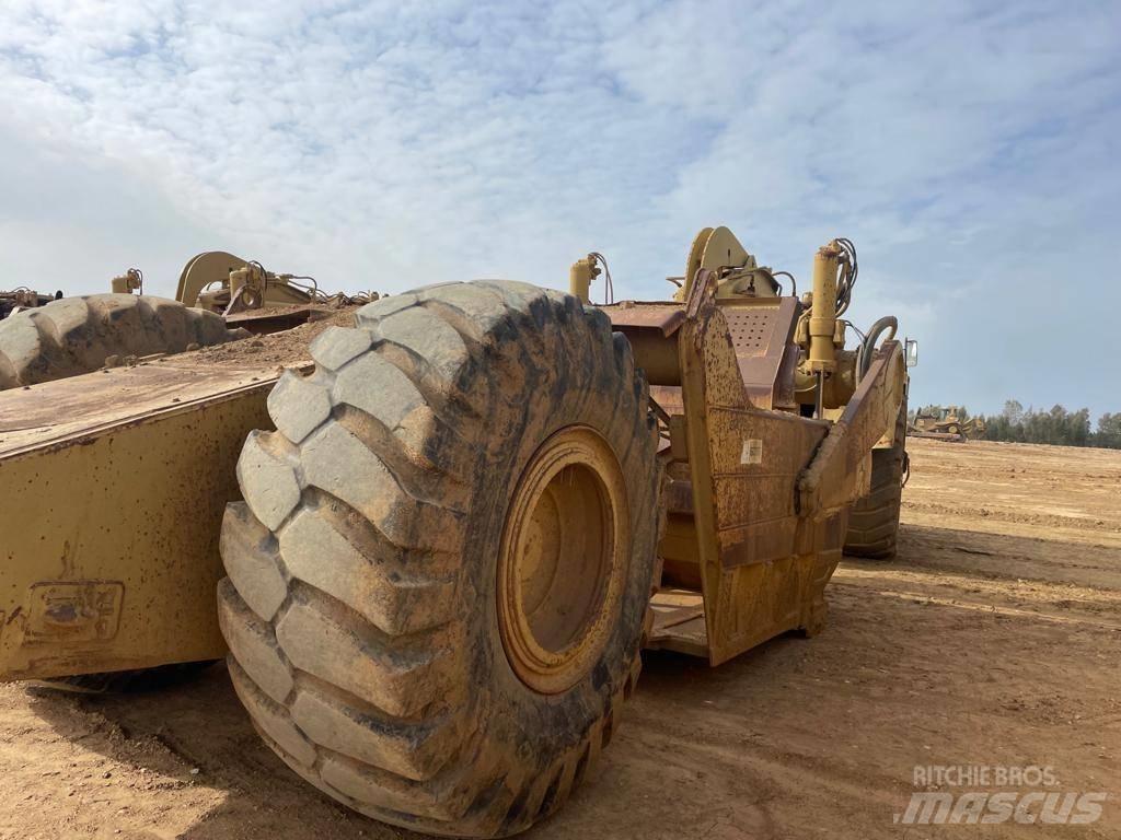 CAT 631 D Strgalci