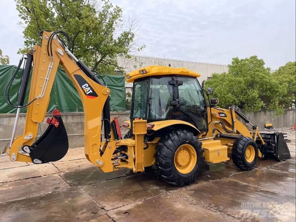 CAT 420 F II Rovokopači