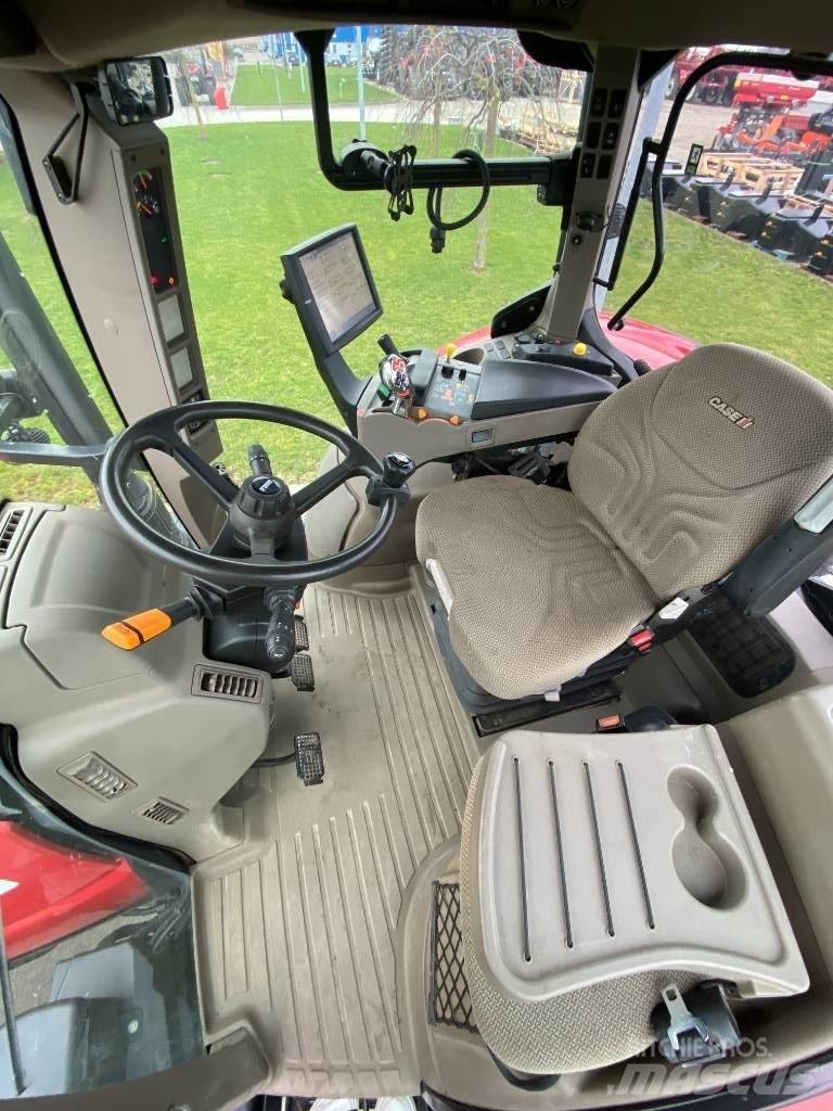 Case IH Puma 240 CVX Traktorji