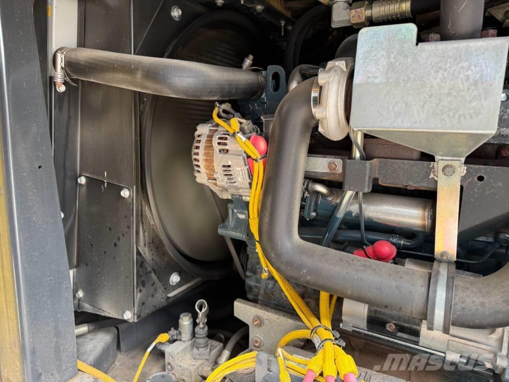 Bomag BW 174 AP-4V Dvojni valjarji