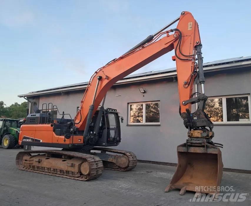 Doosan DX 300 LC-5 Bagri goseničarji