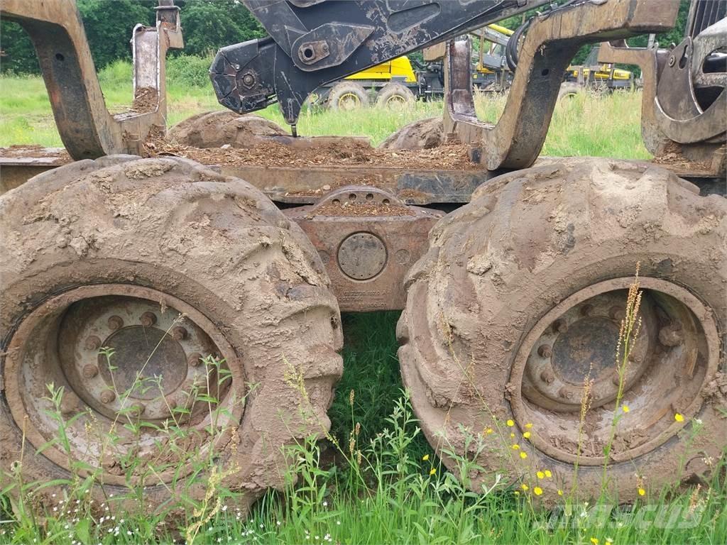 Komatsu 860.4 Forwarderji