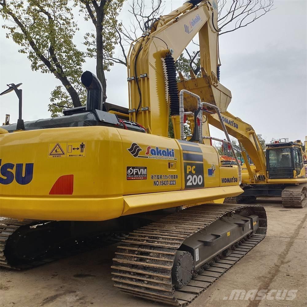 Komatsu PC 200 Bagri goseničarji