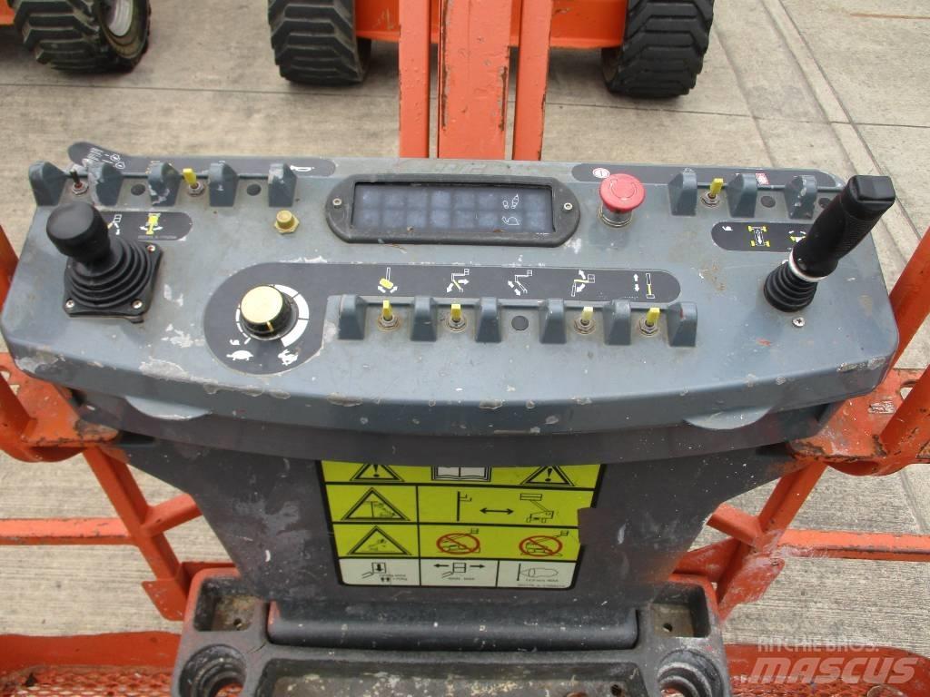 JLG 450 AJ (868) Zglobne samohodne dvižne ploščadi