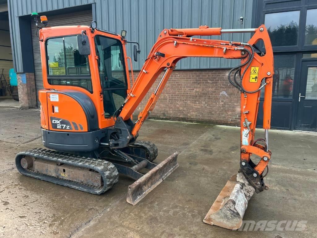 Doosan DX 27 Z Mini bagri <7t