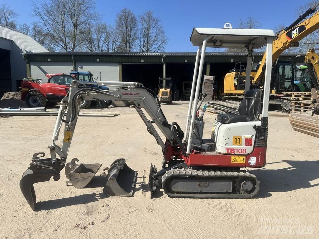 Takeuchi TB108 Mini bagri <7t