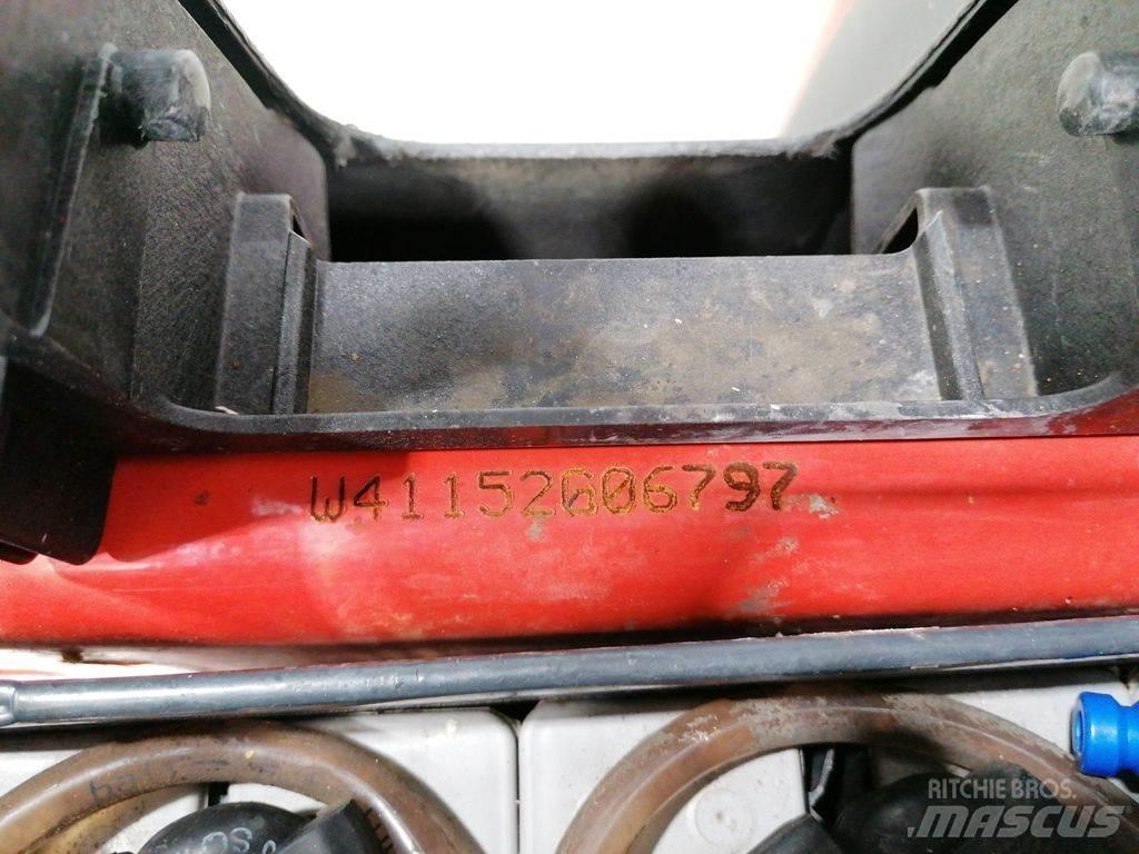 Linde T16L Električni nizko dvižni viličar