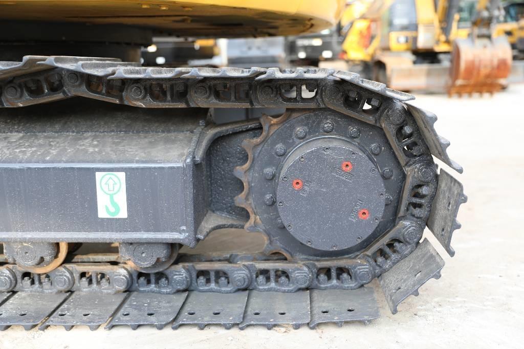 Komatsu PC 78 US-6 Midi bagri 7t – 12t
