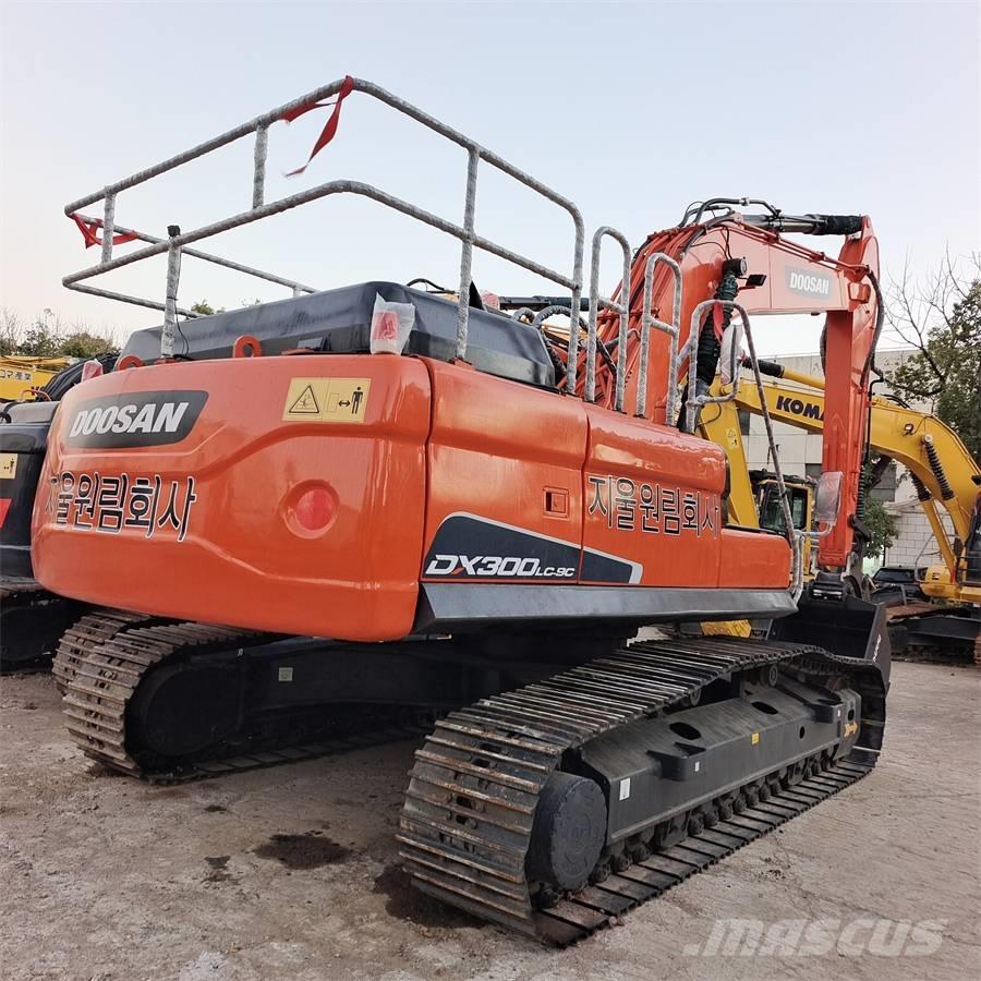 Doosan DX 300 LC Dolgo sežni bagri