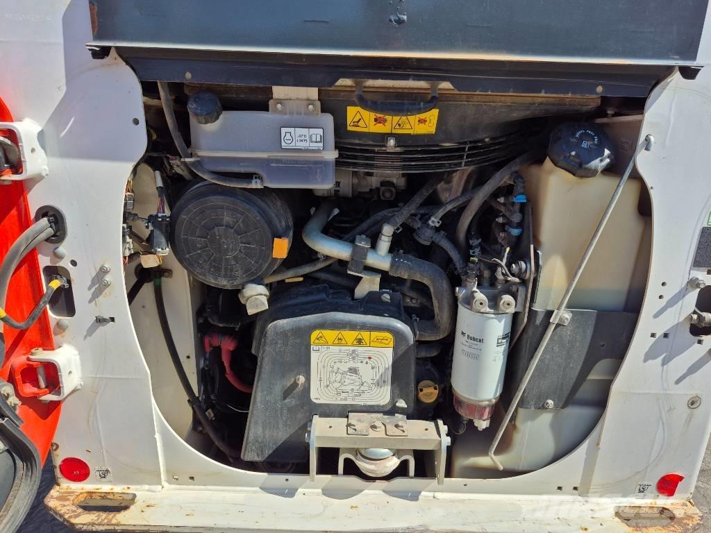 Bobcat T 64 Skid steer mini nakladalci