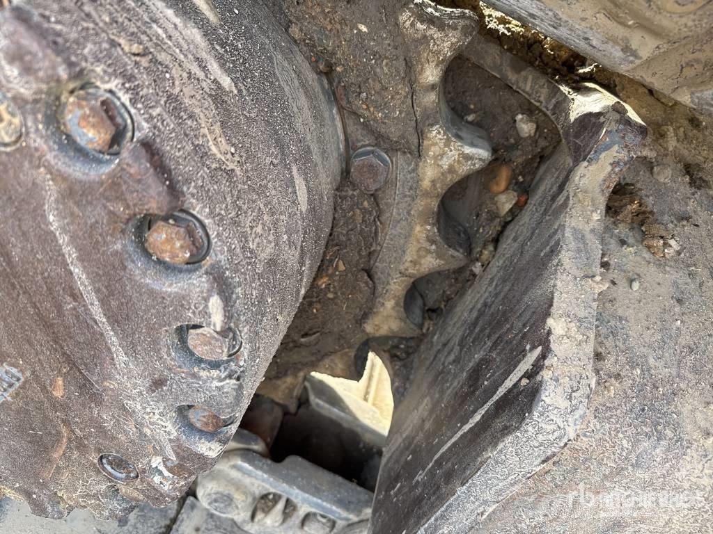 Volvo ECR235EL Bagri goseničarji