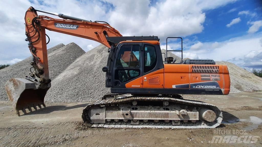 Doosan DX 255 LC-5 Bagri goseničarji