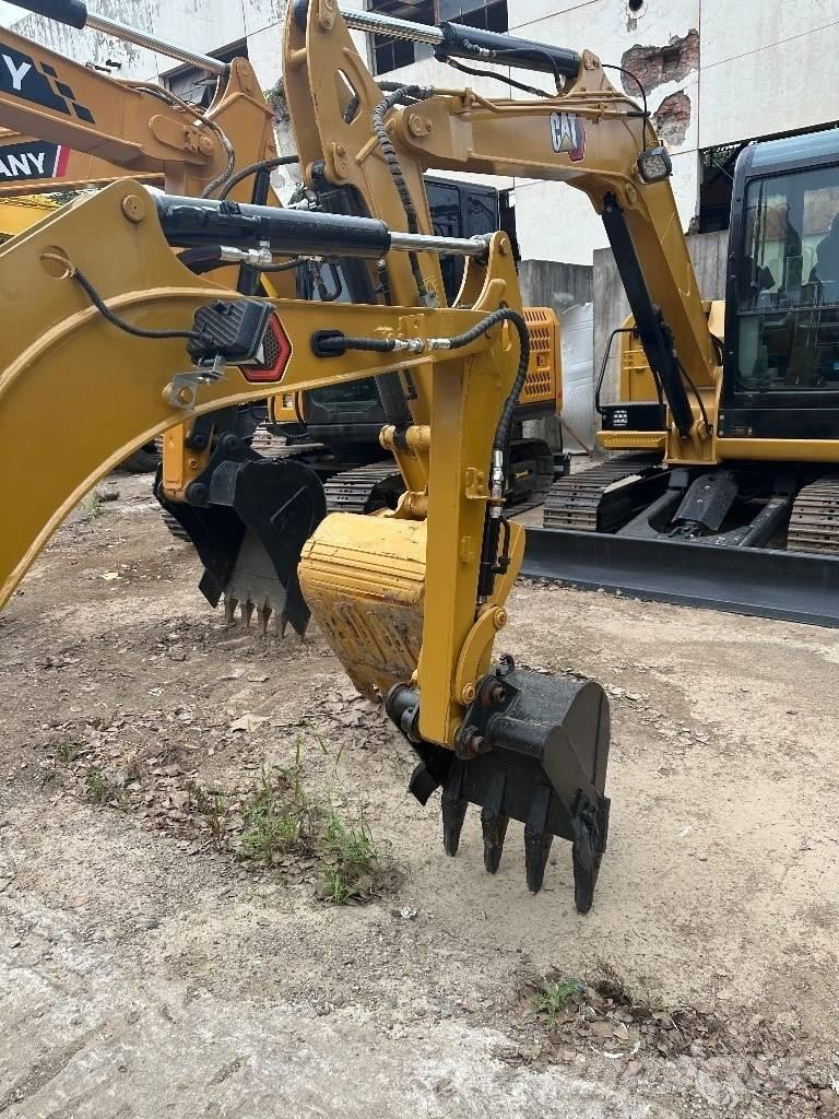CAT 302 Mini bagri <7t