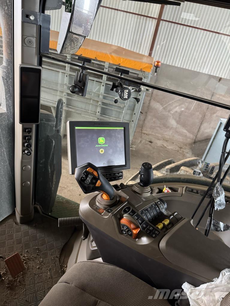 John Deere 7R310 Traktorji