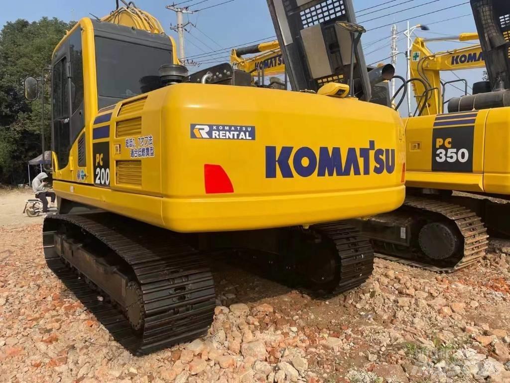 Komatsu PC 200-8 Bagri goseničarji