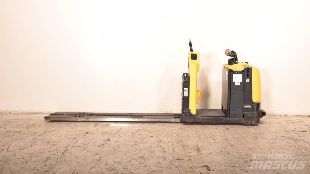 Hyster LO 2.0 Nizko dvižni komisionirni viličar