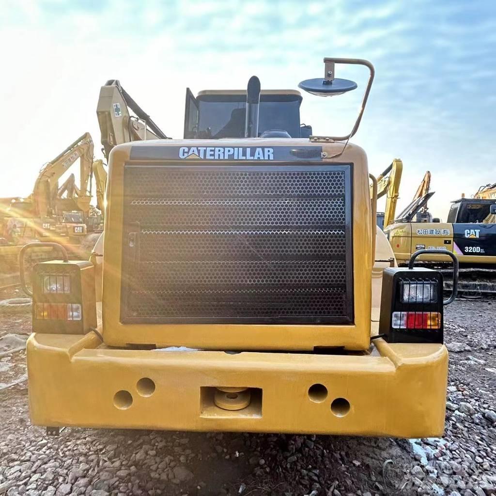CAT 966 H Kolesni nakladalci