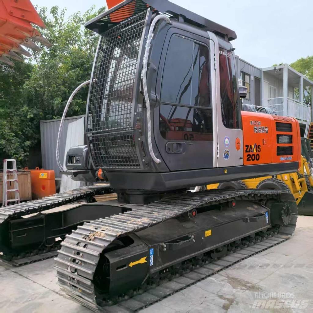 Hitachi ZX 200-3 G Bagri goseničarji