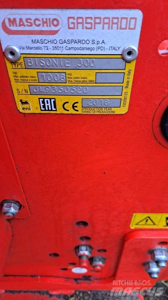 Maschio Bisonte 300 Kosilnice za pašnike