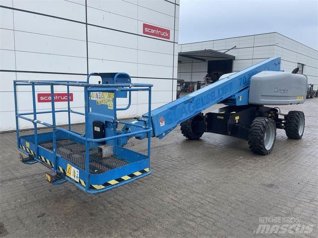 Genie S-60HC Zglobne dvižne ploščadi