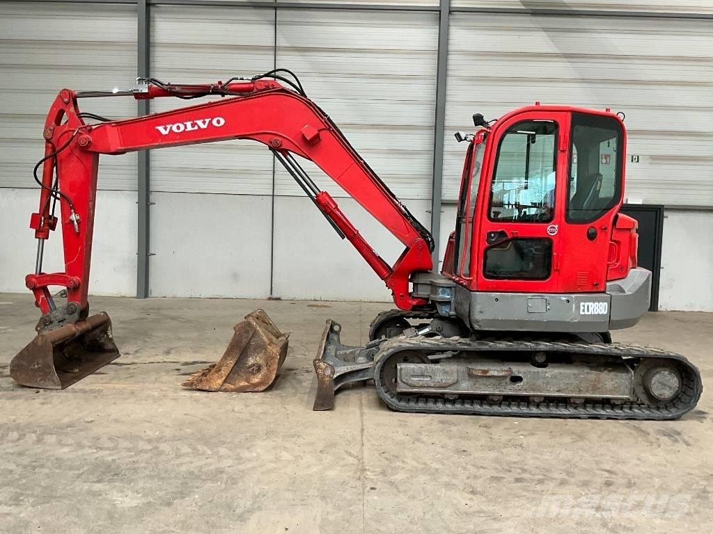 Volvo ECR 88 D Midi bagri 7t – 12t