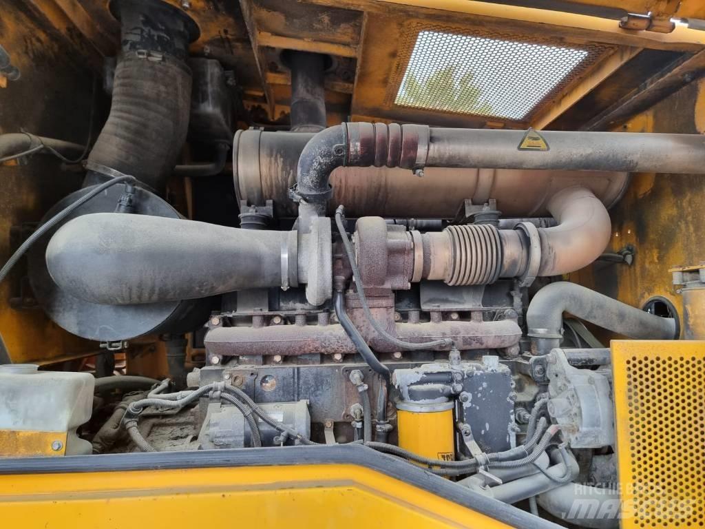 JCB 456 Z Kolesni nakladalci