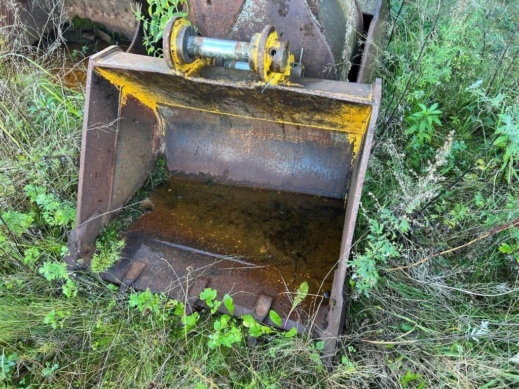 JCB JS 220 LR Bagri goseničarji